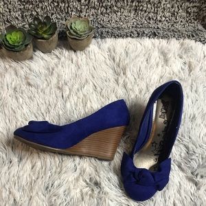 Blue heels